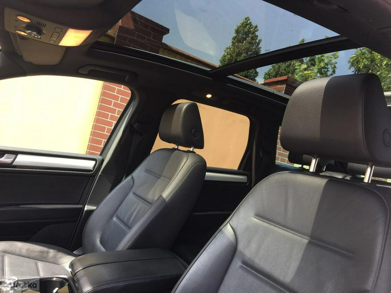 Volkswagen Touareg - Zdjęcie 14