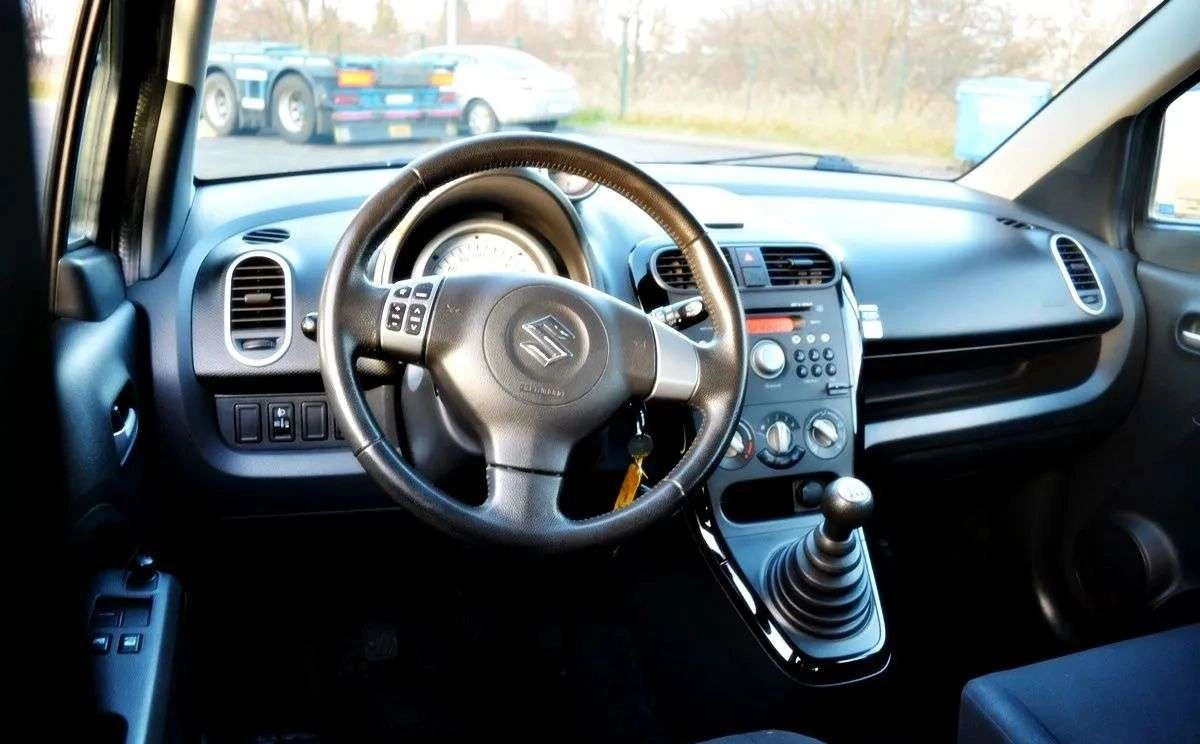Suzuki Splash - Zdjęcie 6
