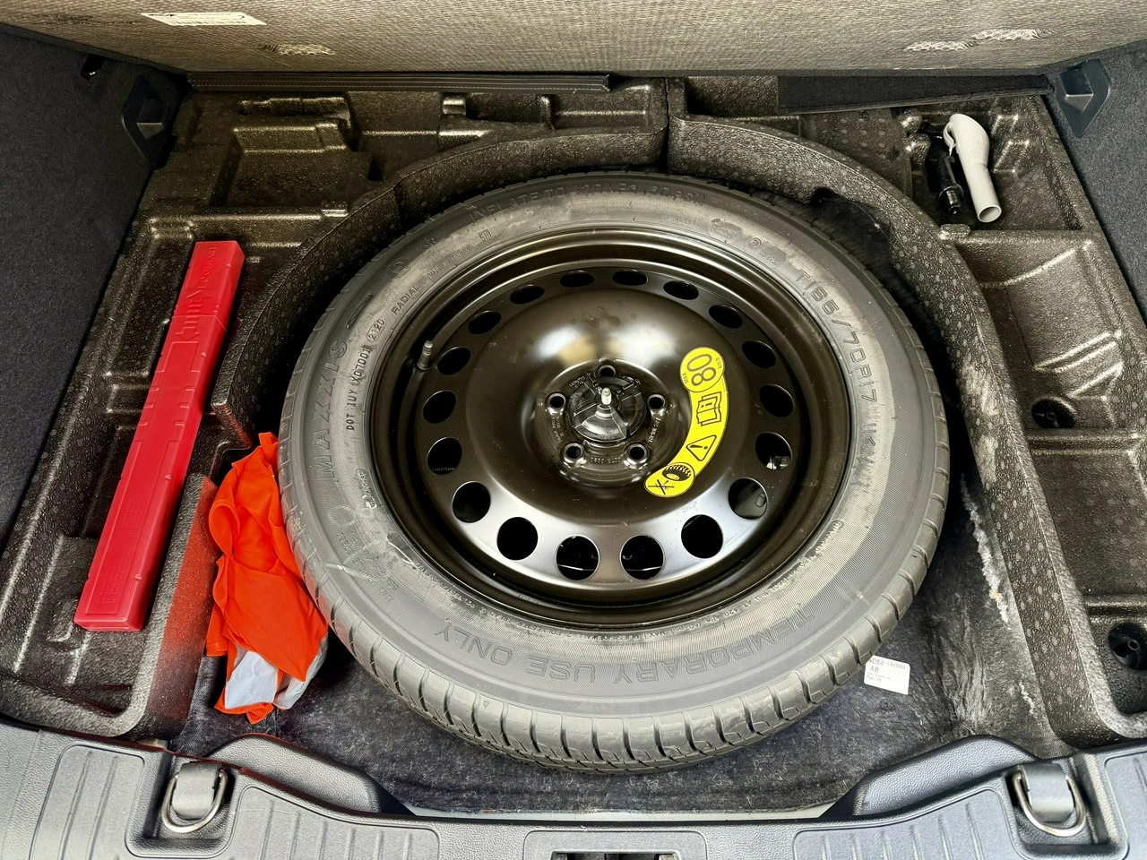 Ford Kuga - Zdjęcie 31