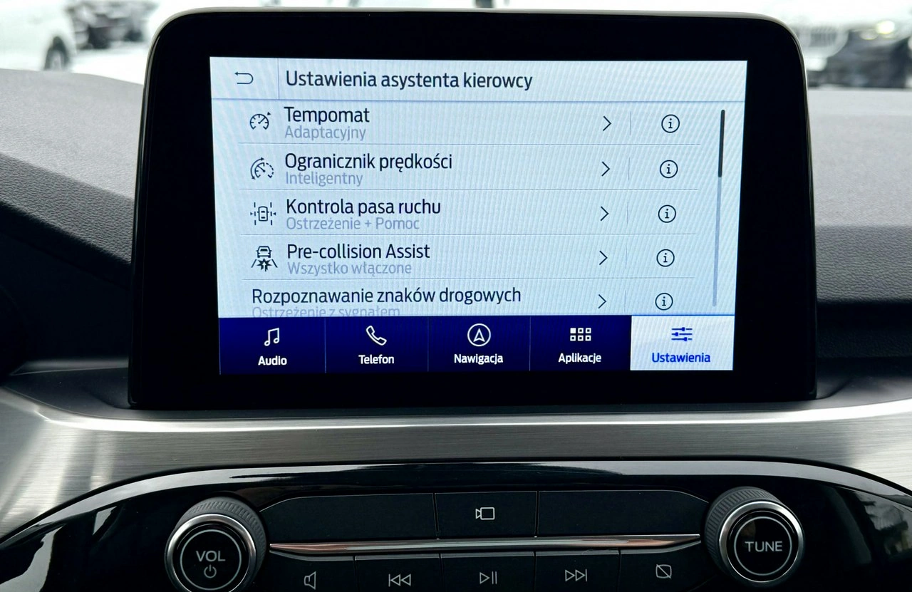 Ford Kuga - Zdjęcie 20