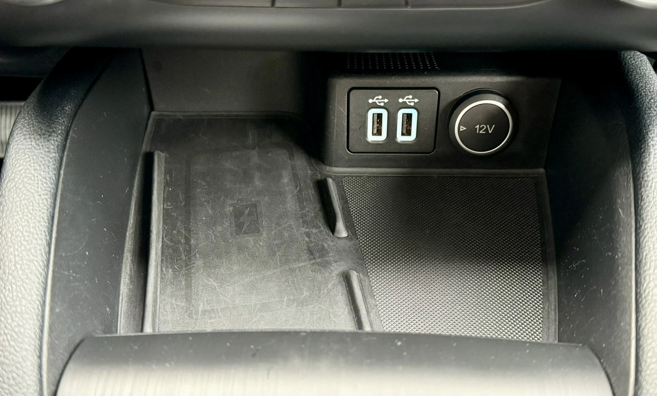 Ford Kuga - Zdjęcie 16