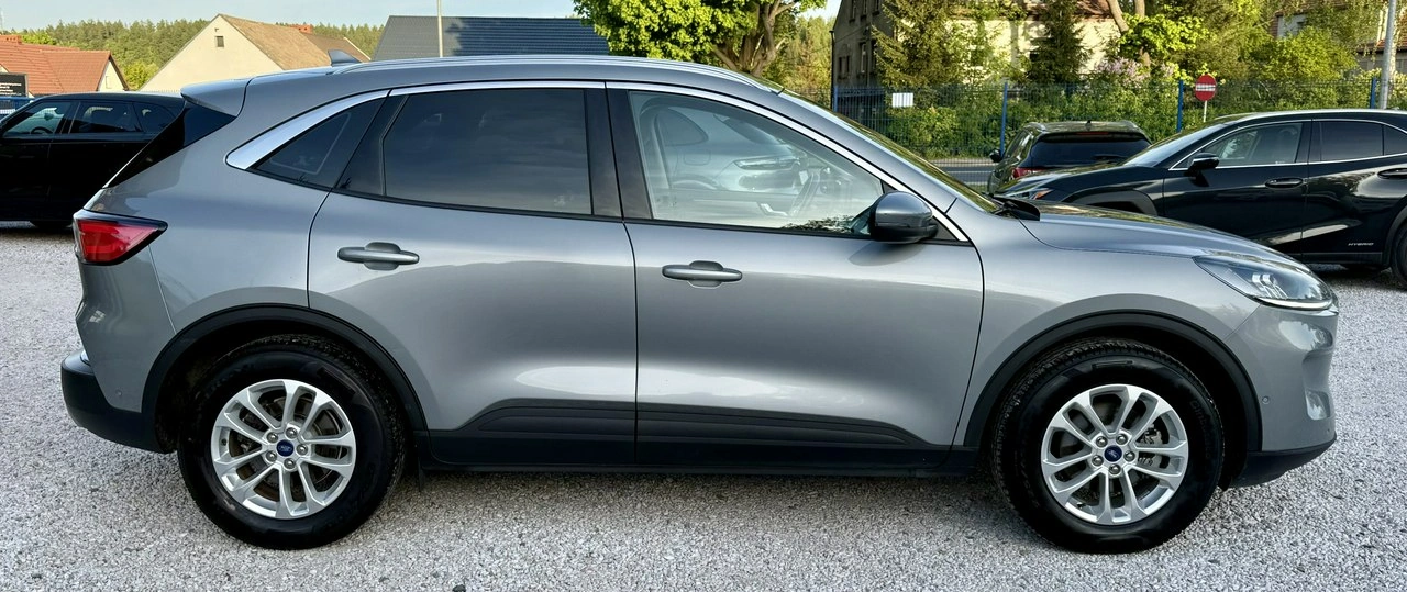 Ford Kuga - Zdjęcie 2