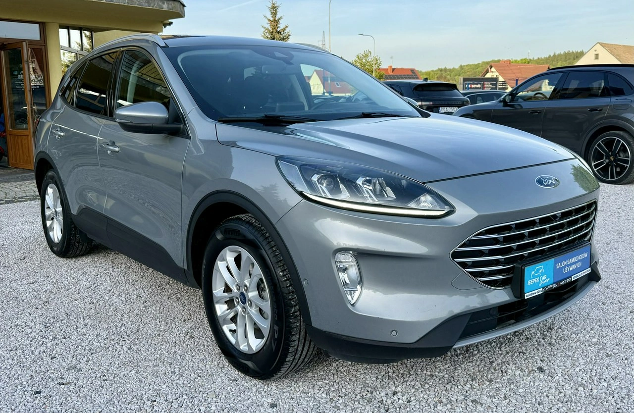 Ford Kuga - Zdjęcie 4
