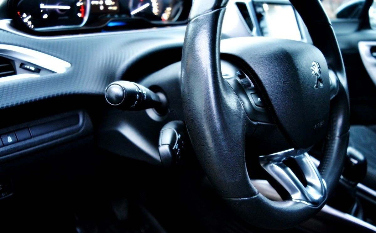 Peugeot 2008 - Zdjęcie 21