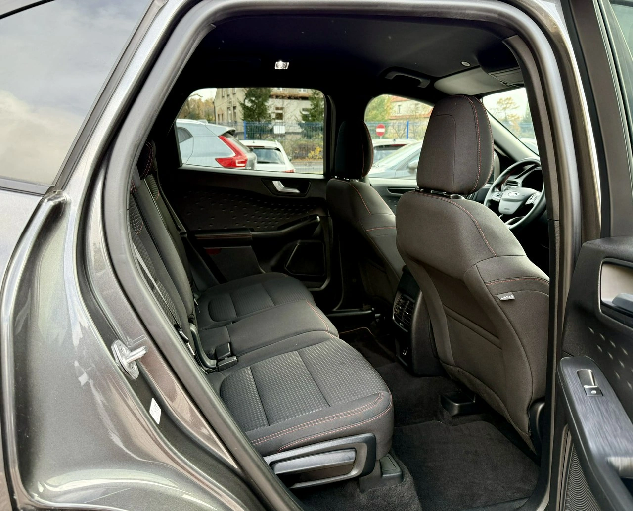 Ford Kuga - Zdjęcie 11