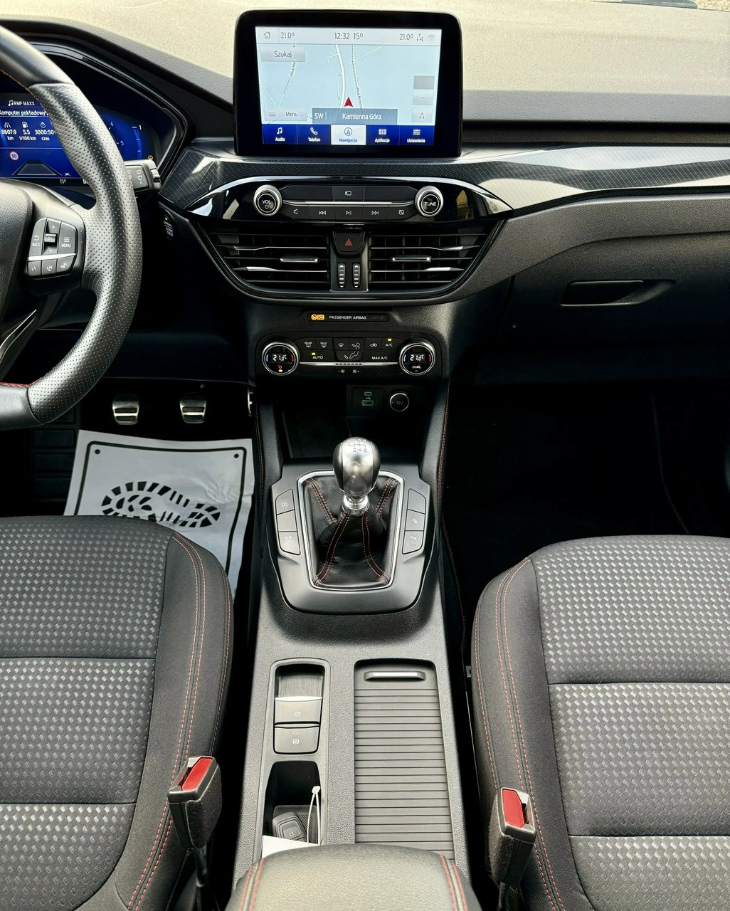 Ford Kuga - Zdjęcie 13