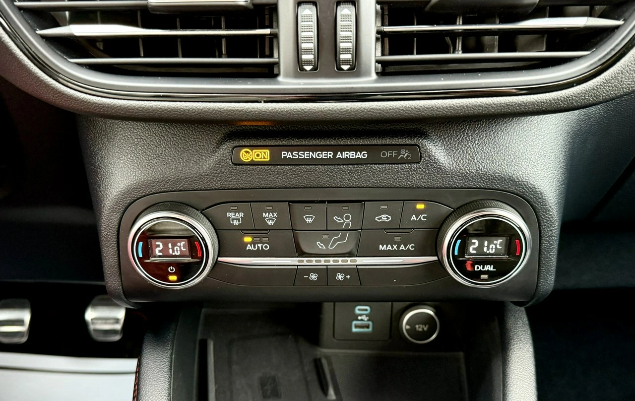 Ford Kuga - Zdjęcie 19