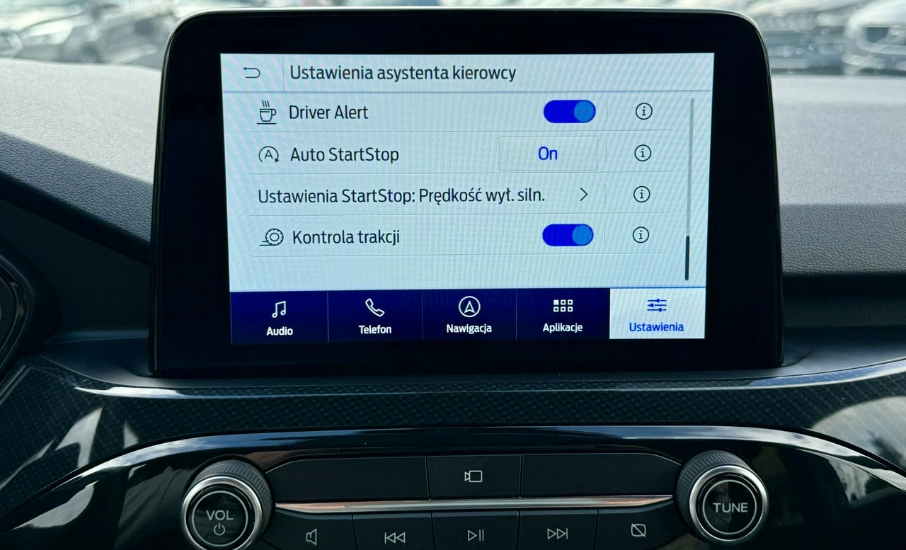 Ford Kuga - Zdjęcie 27