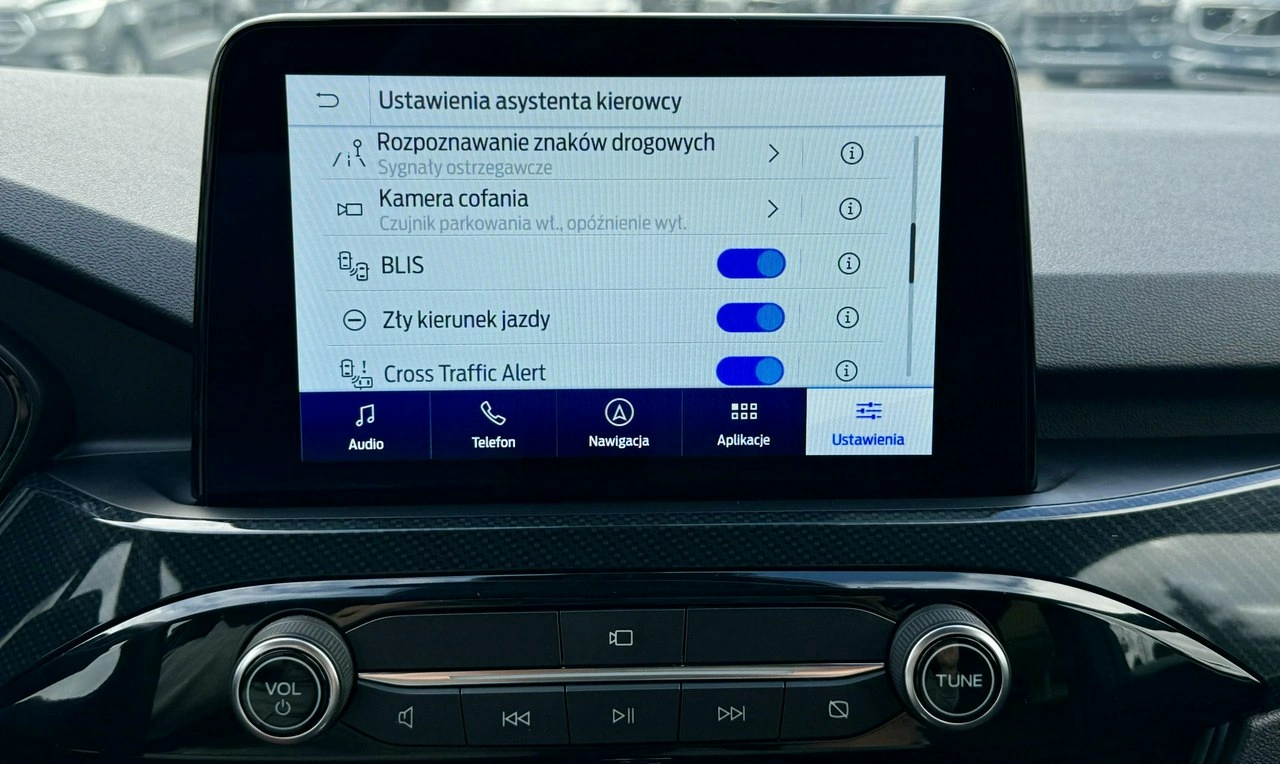 Ford Kuga - Zdjęcie 28