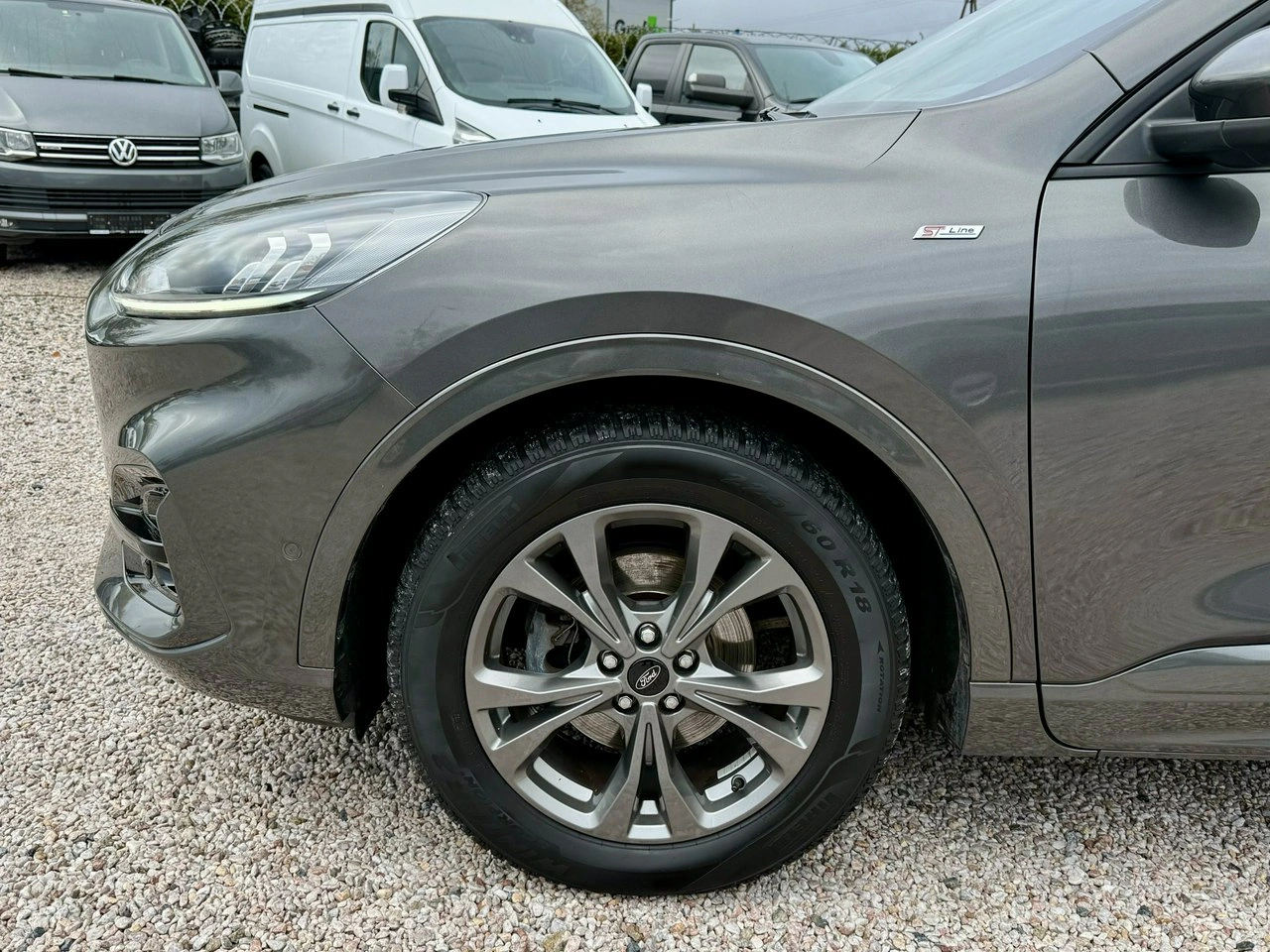 Ford Kuga - Zdjęcie 38