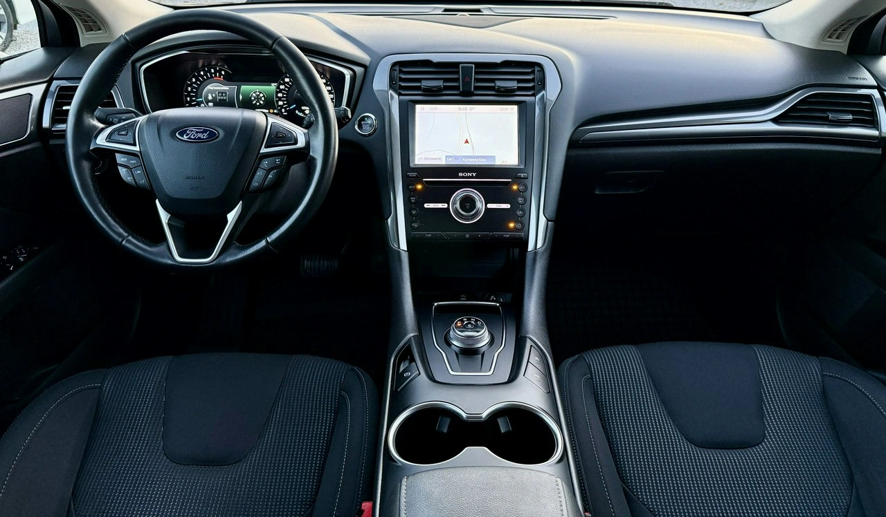 Ford Mondeo - Zdjęcie 10