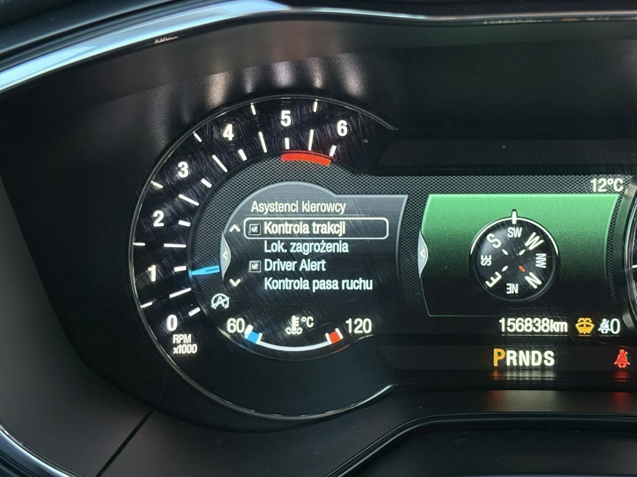 Ford Mondeo - Zdjęcie 25