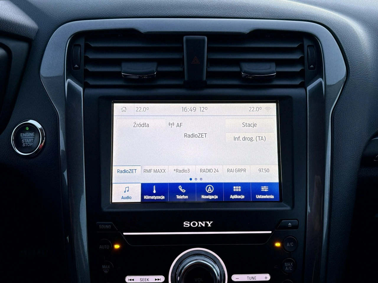 Ford Mondeo - Zdjęcie 28