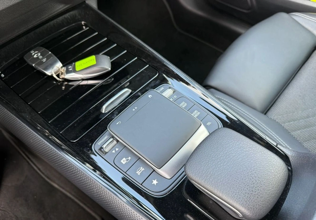 Mercedes-Benz GLB - Zdjęcie 17