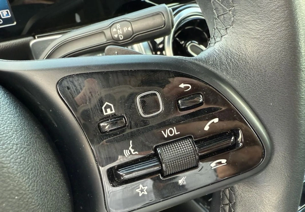 Mercedes-Benz GLB - Zdjęcie 22