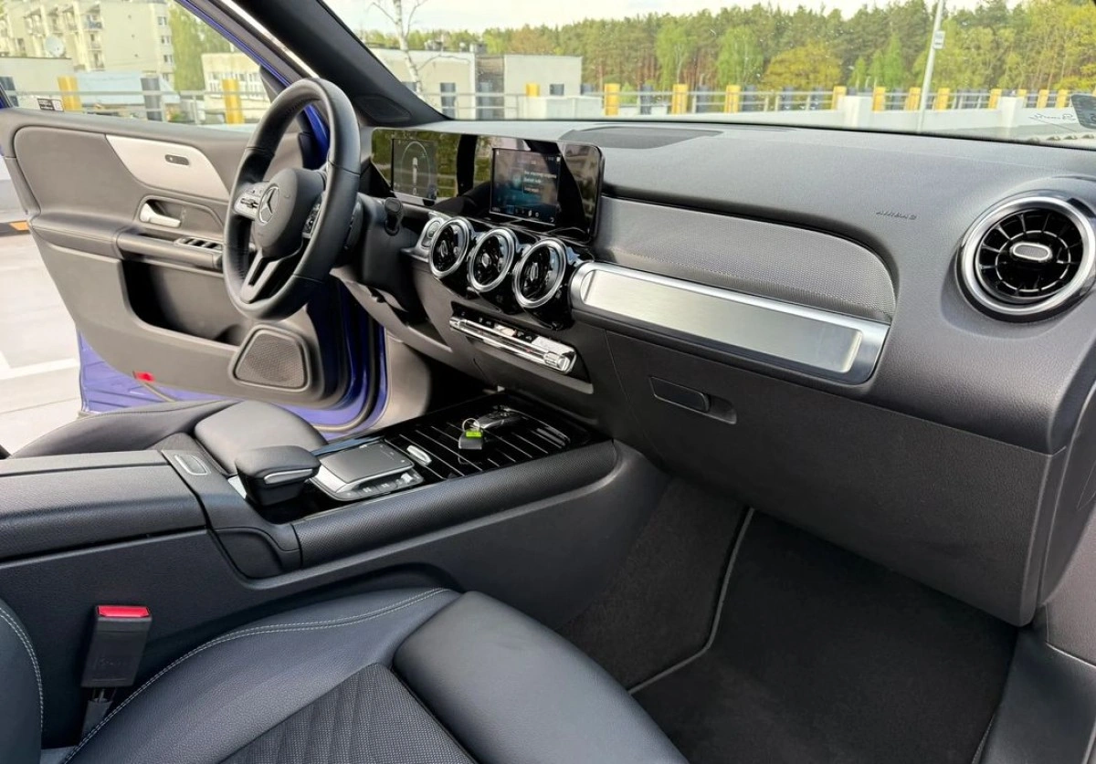 Mercedes-Benz GLB - Zdjęcie 25