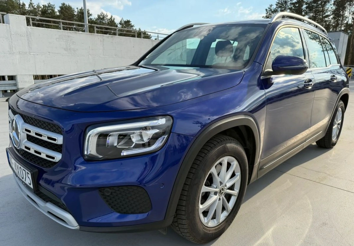 Mercedes-Benz GLB - Główne zdjęcie