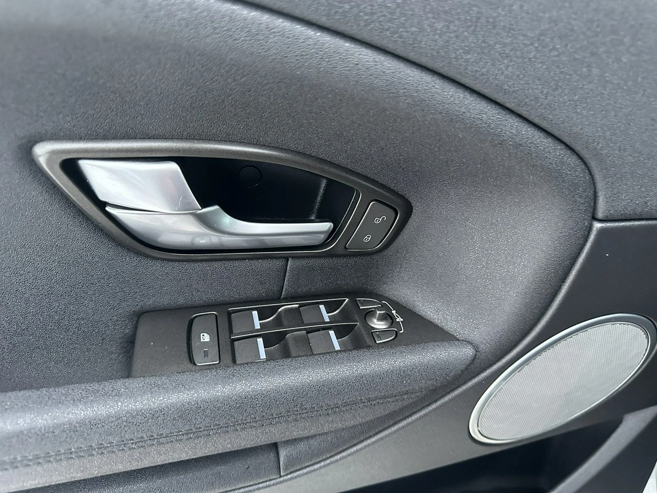 Land Rover Range Rover Evoque - Zdjęcie 32