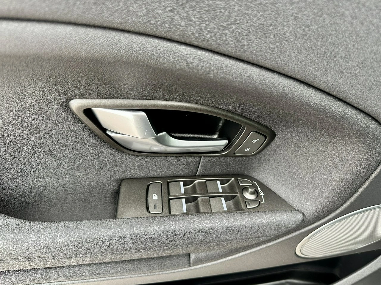 Land Rover Range Rover Evoque - Zdjęcie 35