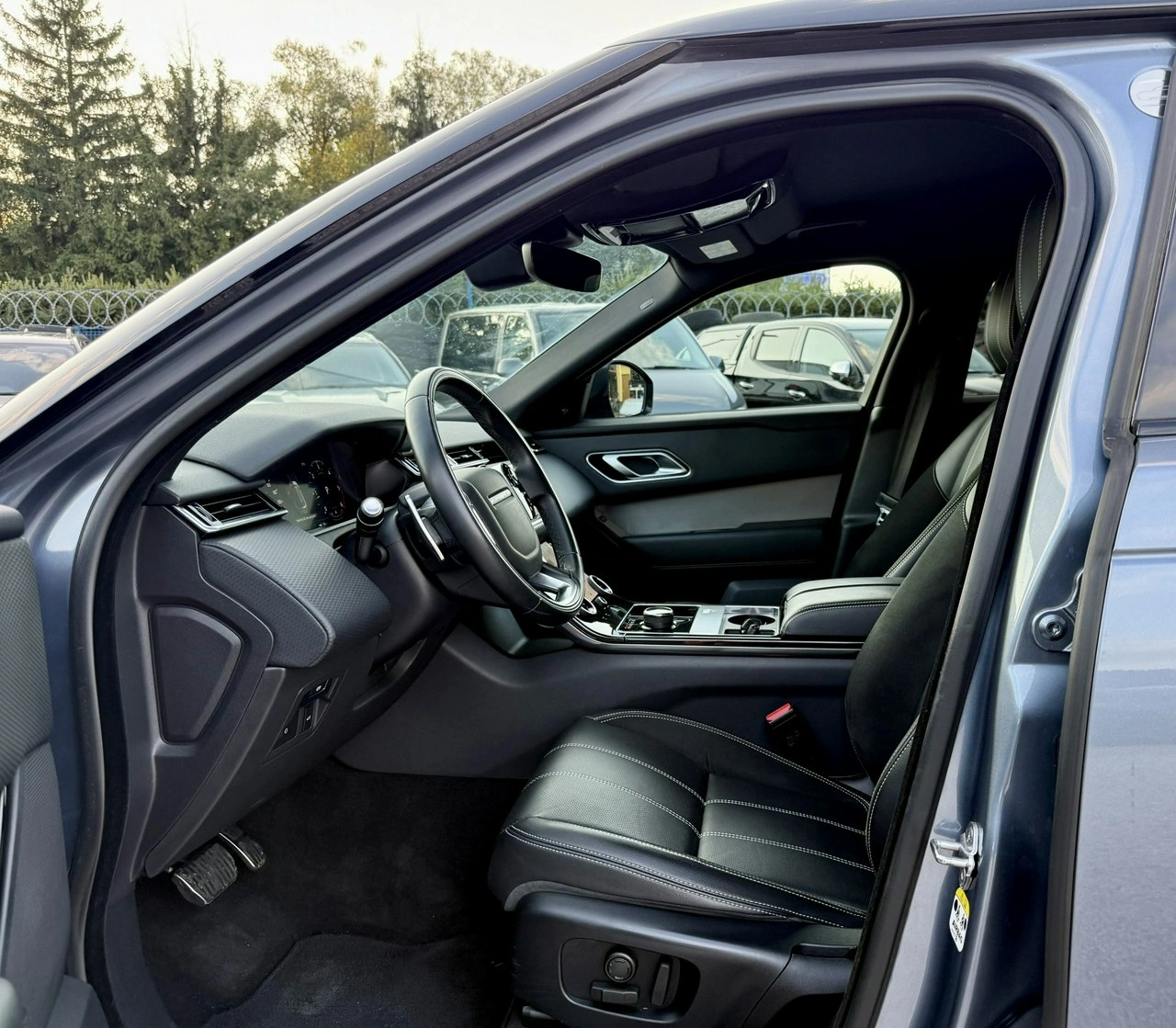 Land Rover Range Rover Velar - Zdjęcie 8