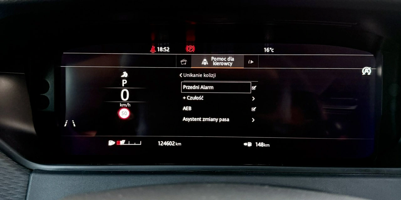 Land Rover Range Rover Velar - Zdjęcie 34