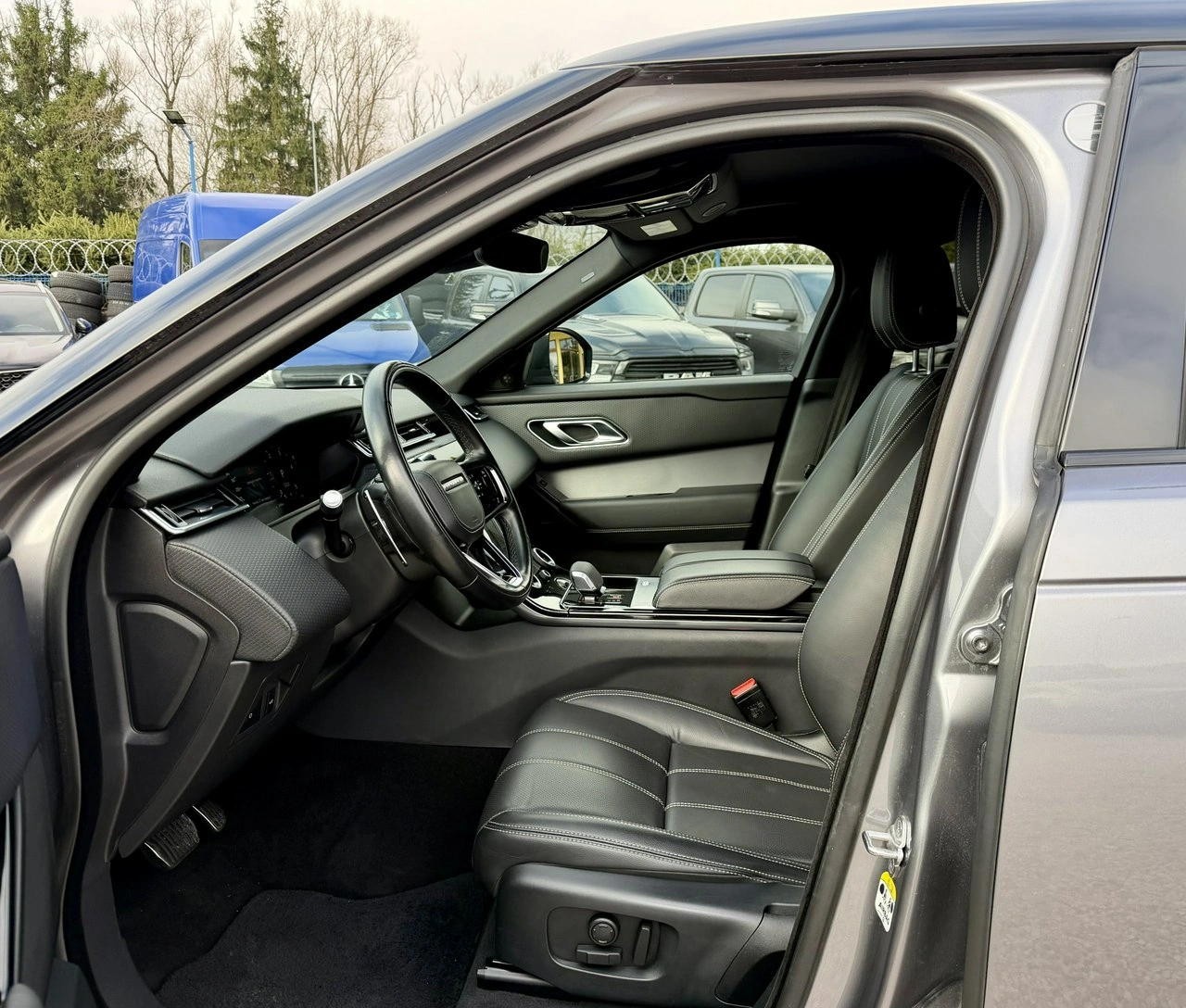 Land Rover Range Rover Velar - Zdjęcie 8