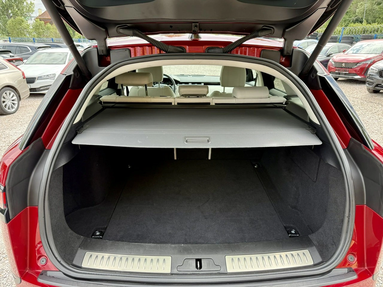 Land Rover Range Rover Velar - Zdjęcie 36