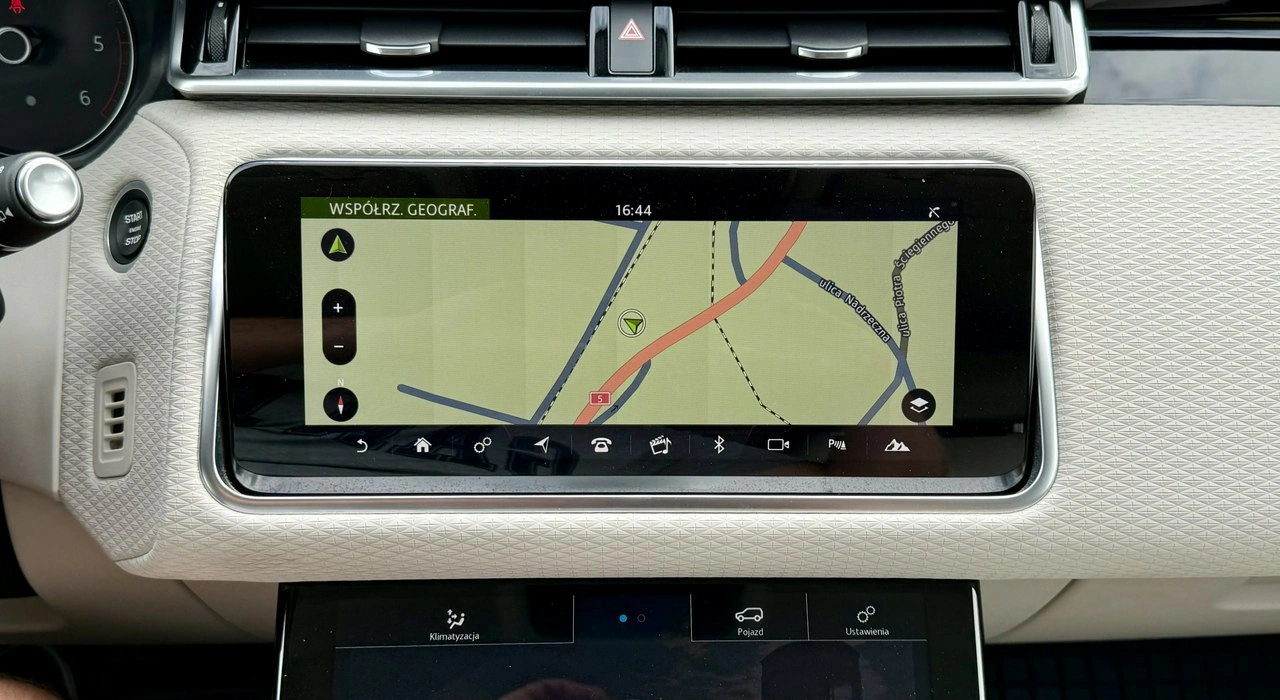 Land Rover Range Rover Velar - Zdjęcie 18