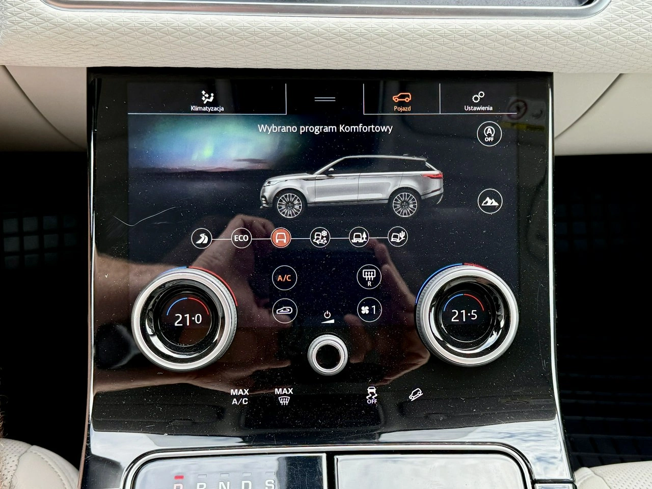 Land Rover Range Rover Velar - Zdjęcie 20