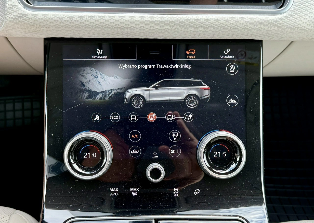 Land Rover Range Rover Velar - Zdjęcie 24