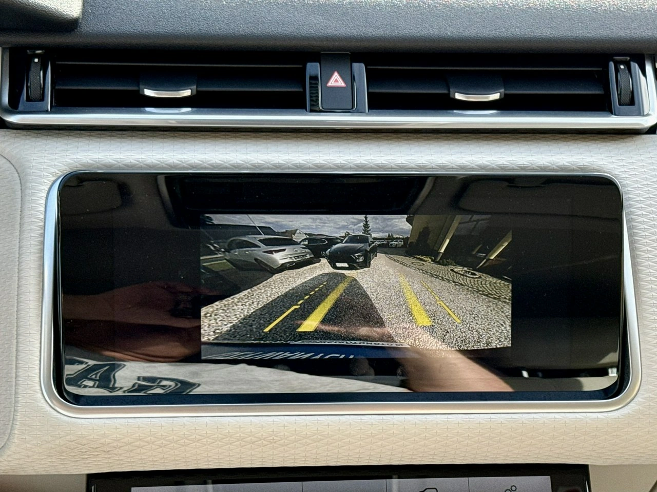 Land Rover Range Rover Velar - Zdjęcie 32