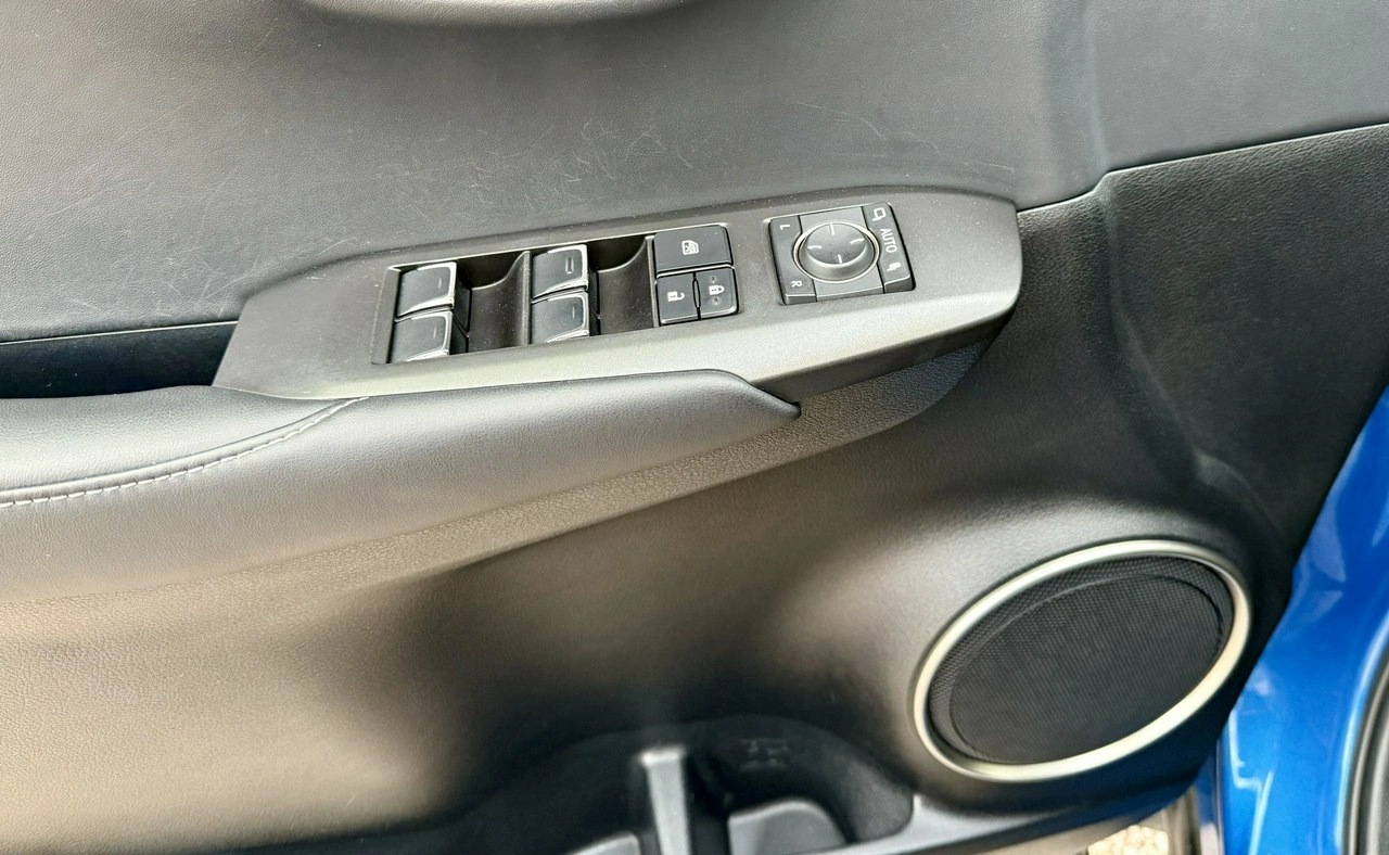 Lexus NX - Zdjęcie 35