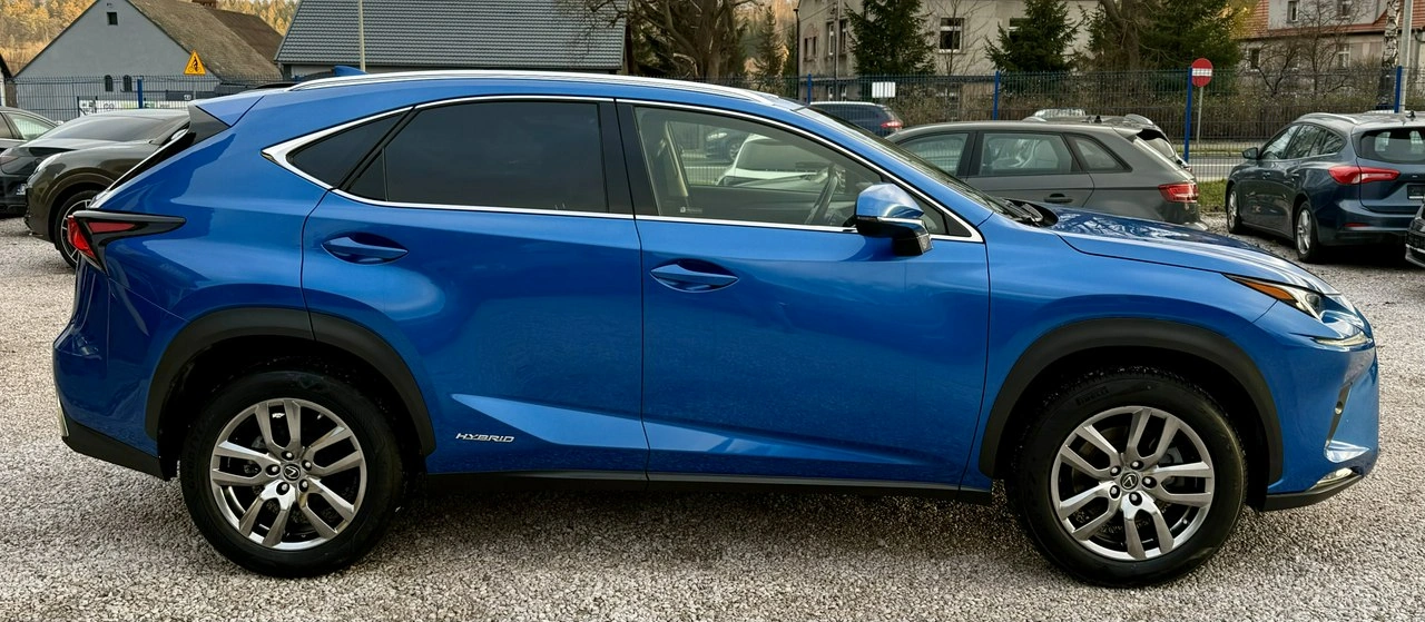 Lexus NX - Zdjęcie 4