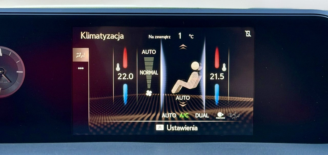 Lexus UX - Zdjęcie 27