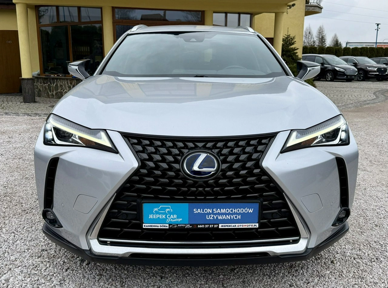Lexus UX - Zdjęcie 1