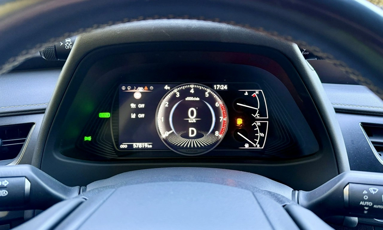 Lexus UX - Zdjęcie 17