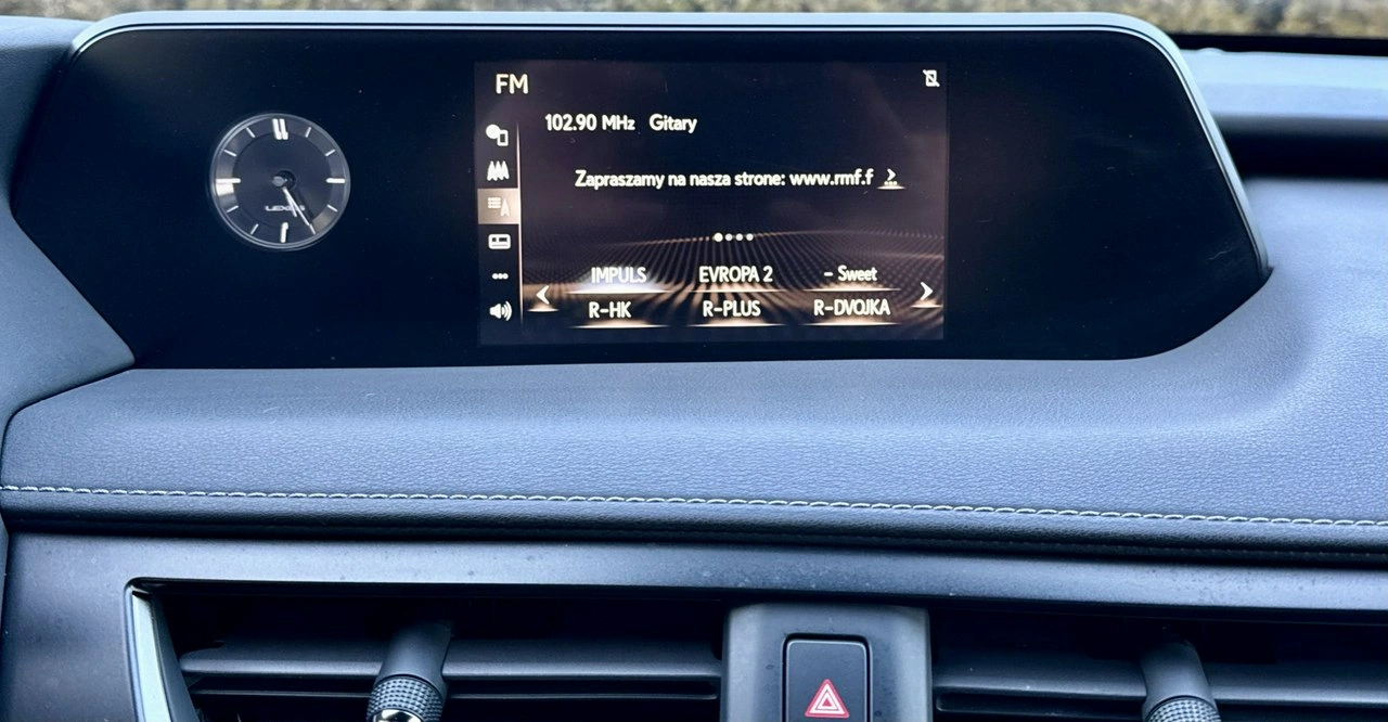 Lexus UX - Zdjęcie 23