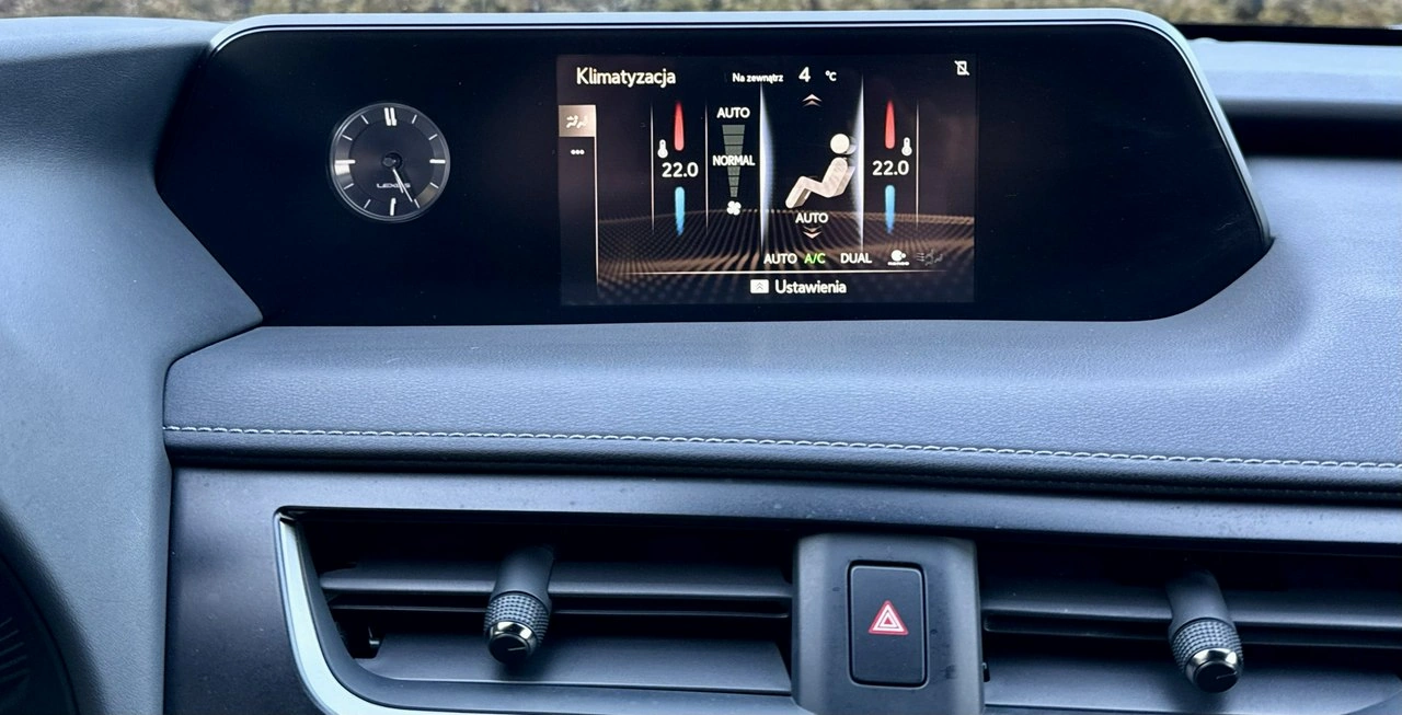 Lexus UX - Zdjęcie 29