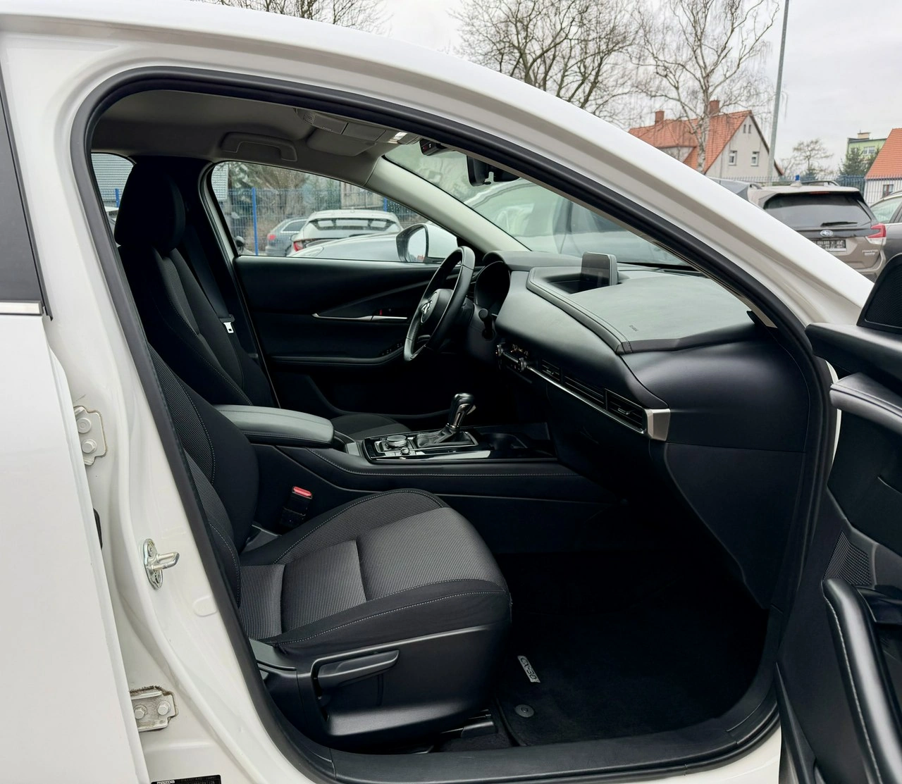 Mazda CX-30 - Zdjęcie 12