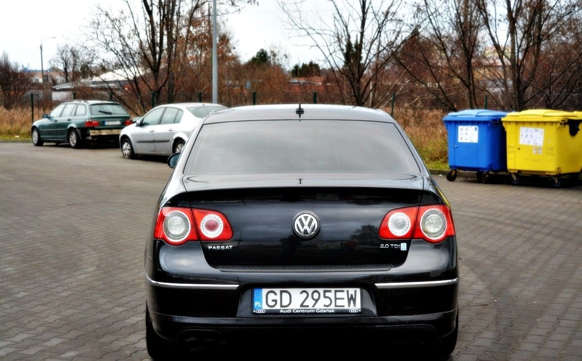 Volkswagen Passat - Zdjęcie 17