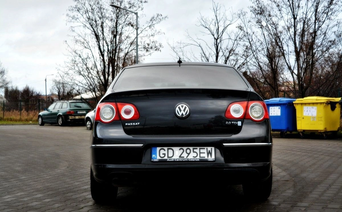 Volkswagen Passat - Zdjęcie 18