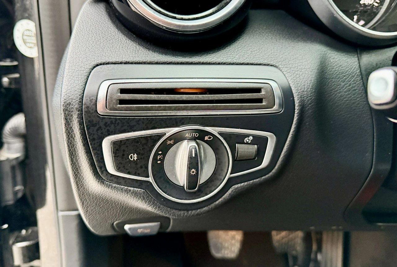 Mercedes C 180 - Zdjęcie 13