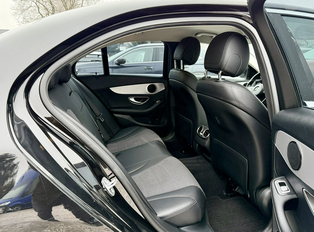 Mercedes C 180 - Zdjęcie 17