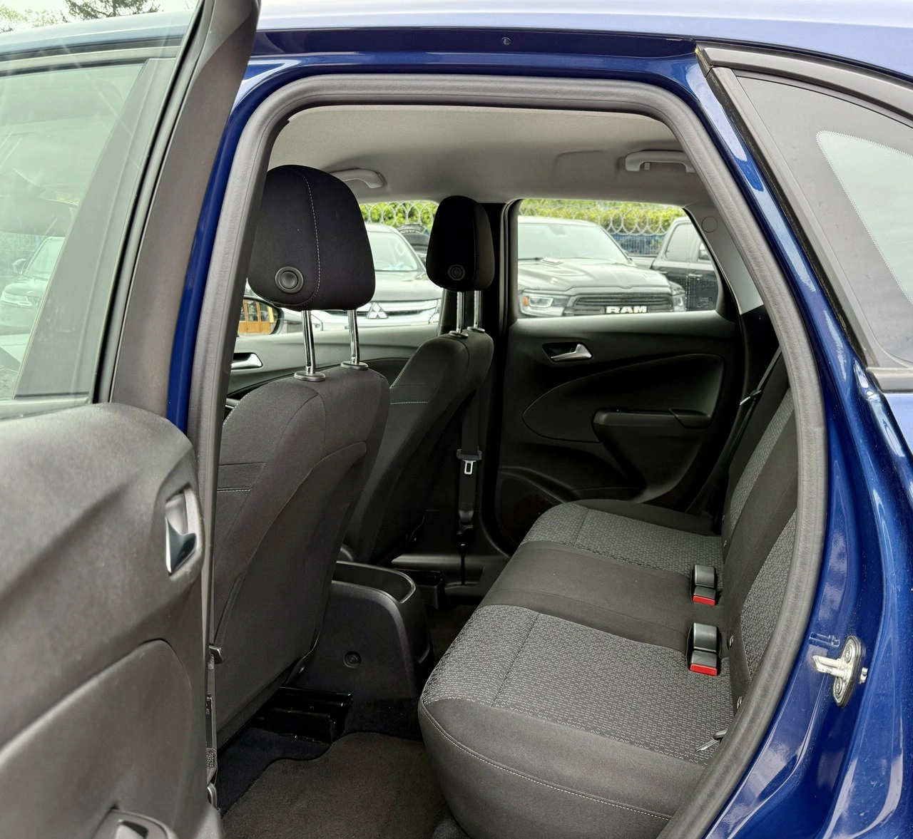 Opel Crossland - Zdjęcie 9