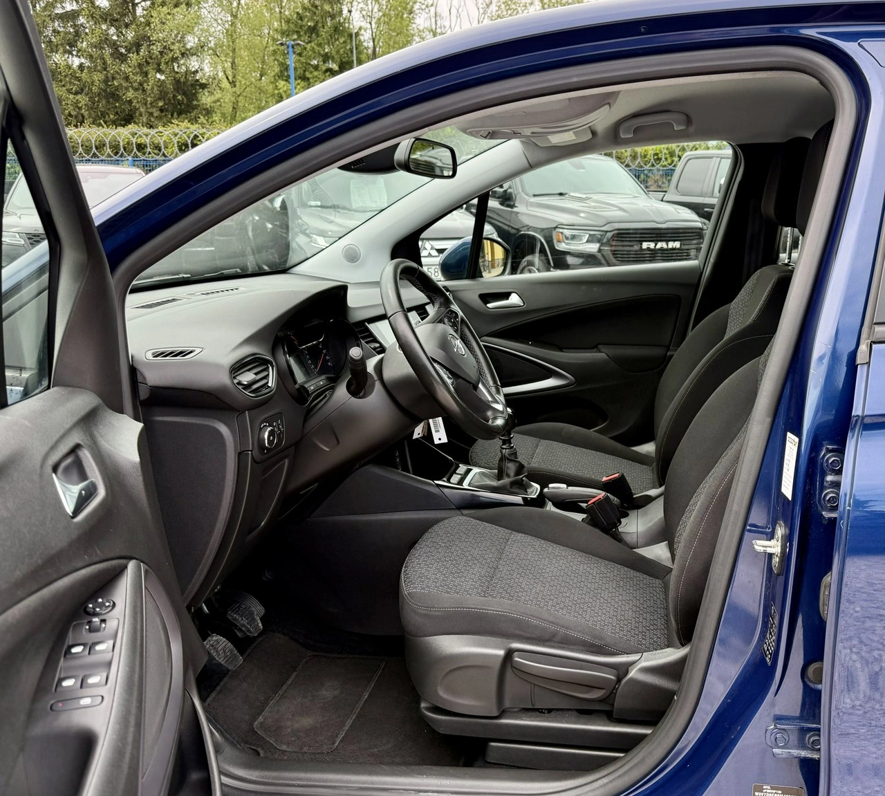 Opel Crossland - Zdjęcie 8