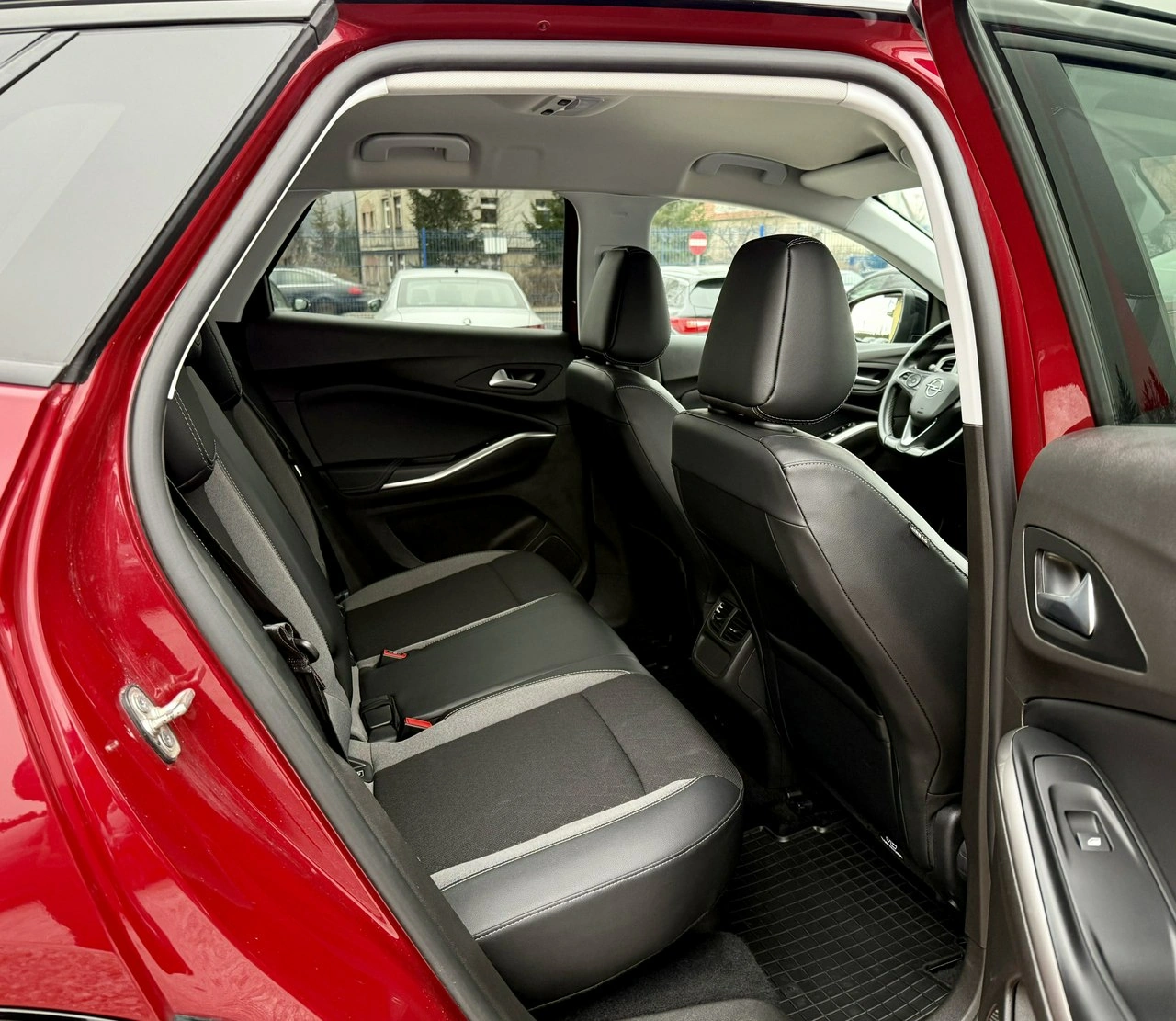 Opel Grandland - Zdjęcie 12