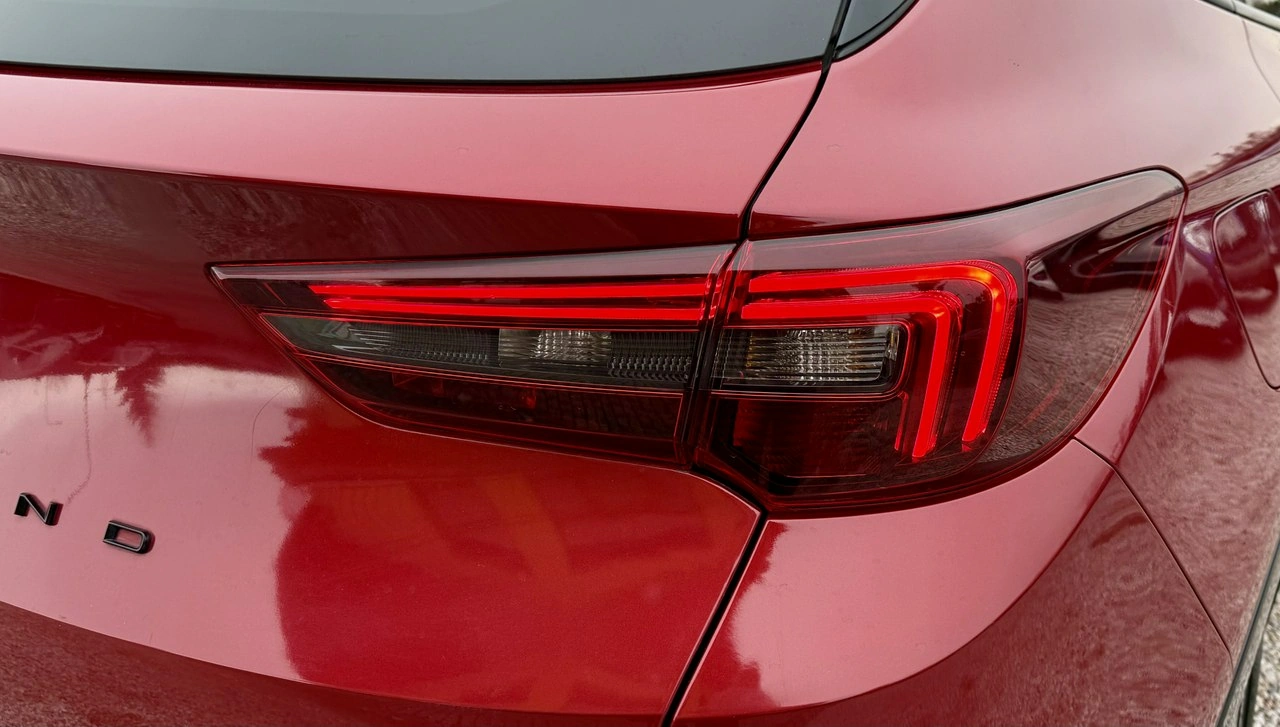 Opel Grandland - Zdjęcie 15