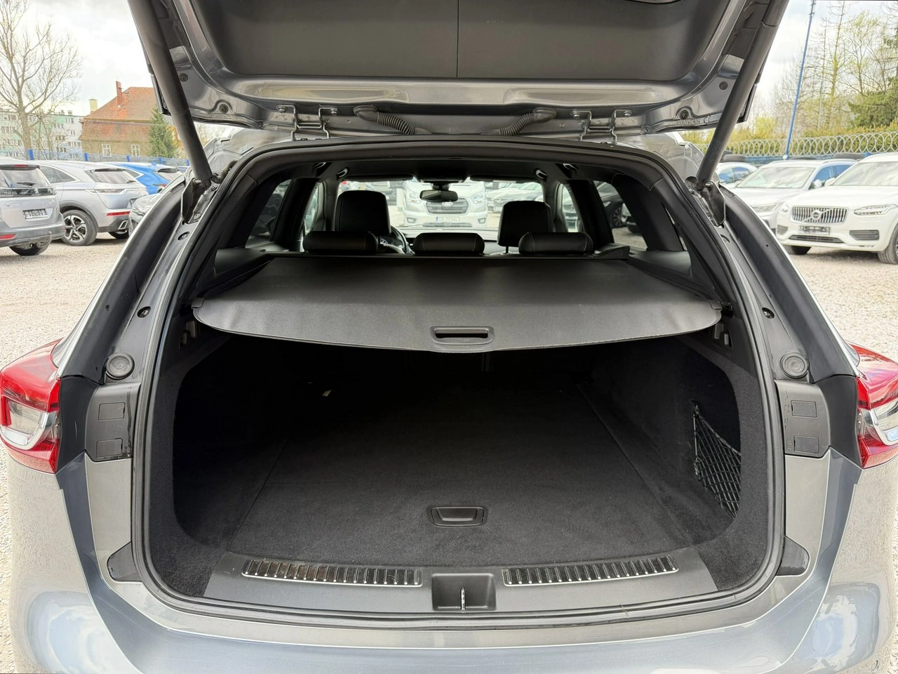 Opel Insignia - Zdjęcie 38