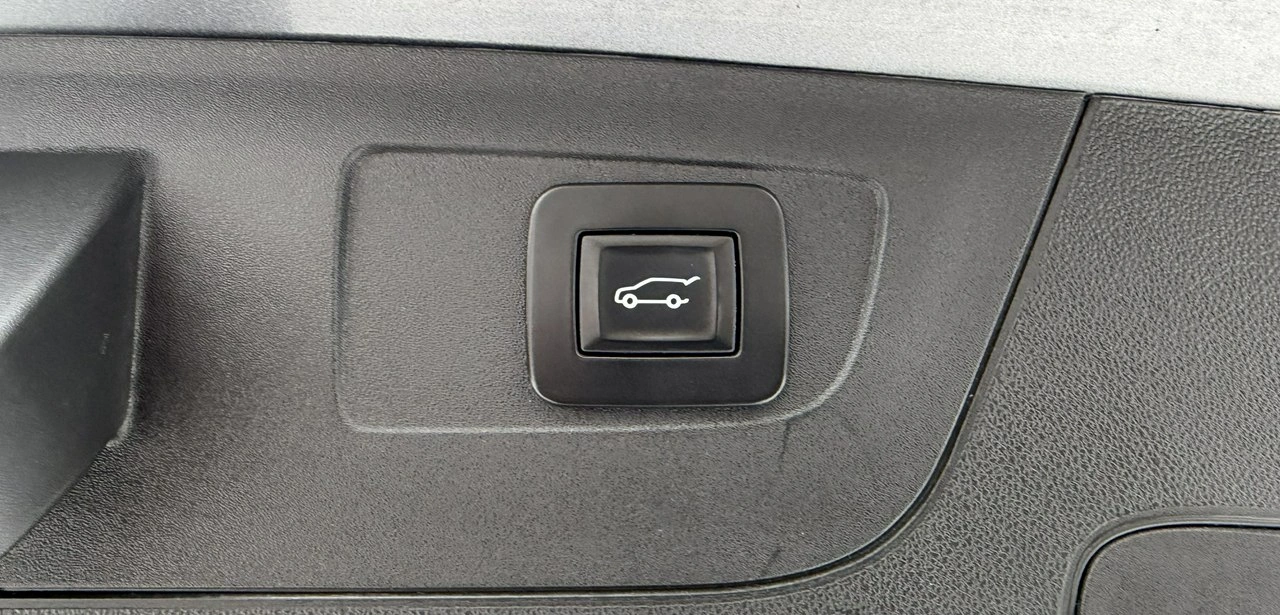Opel Insignia - Zdjęcie 37