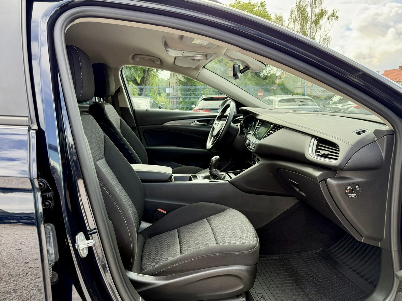 Opel Insignia - Zdjęcie 12